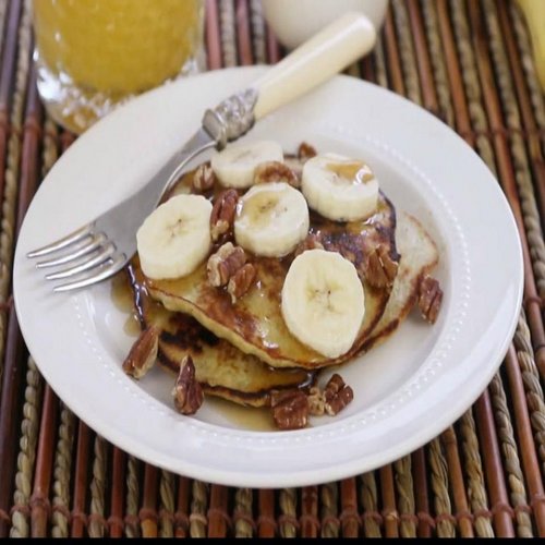 Pancakes aux bananes sans blé à 2 ingrédients (paléo)