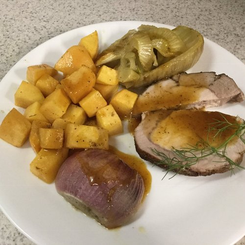 Porc rôti, fenouil et oignons — Image 1