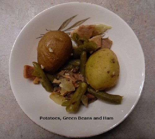 Haricots verts, jambon et pommes de terre à la mijoteuse — Image 1