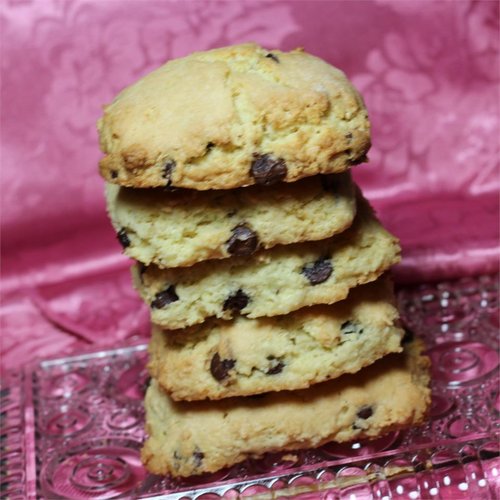 Scones au gâteau marbré au chocolat et aux noisettes — Image 4