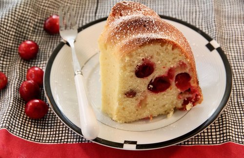 Gâteau aux canneberges et à l'orange — Image 2