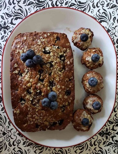 Pain aux noix et aux bananes à l'avoine