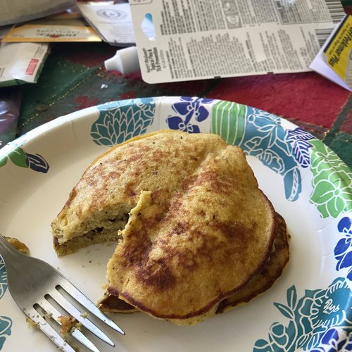 Pancakes aux bananes sans blé à 2 ingrédients (paléo) — Image 3